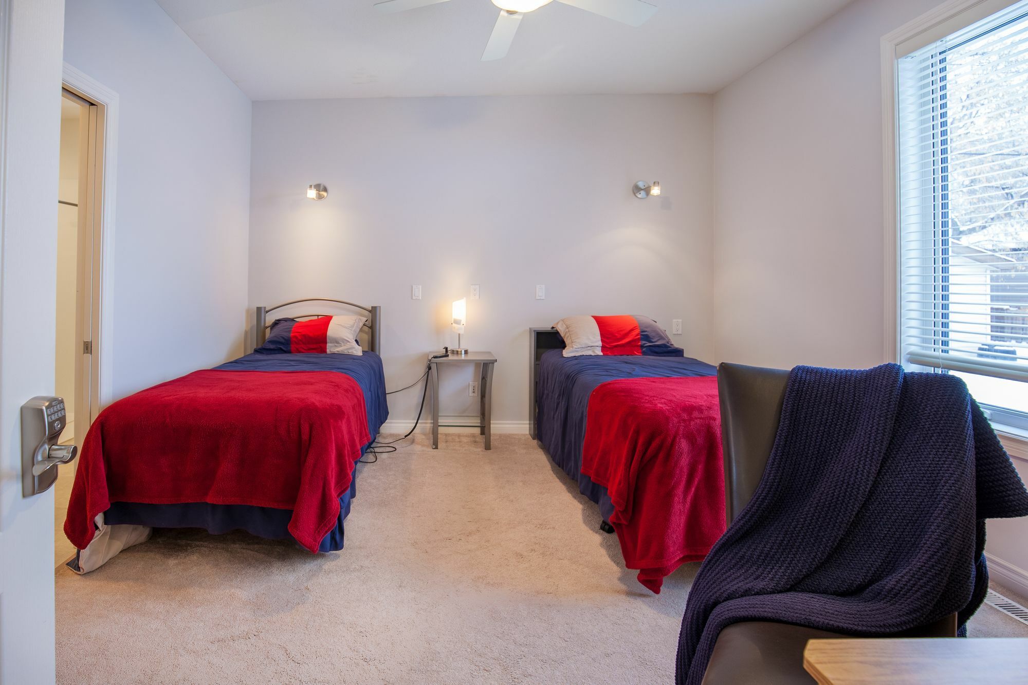 Rant And Roar B&B Saskatoon Bagian luar foto