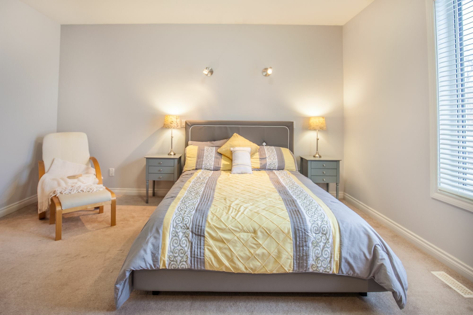 Rant And Roar B&B Saskatoon Bagian luar foto